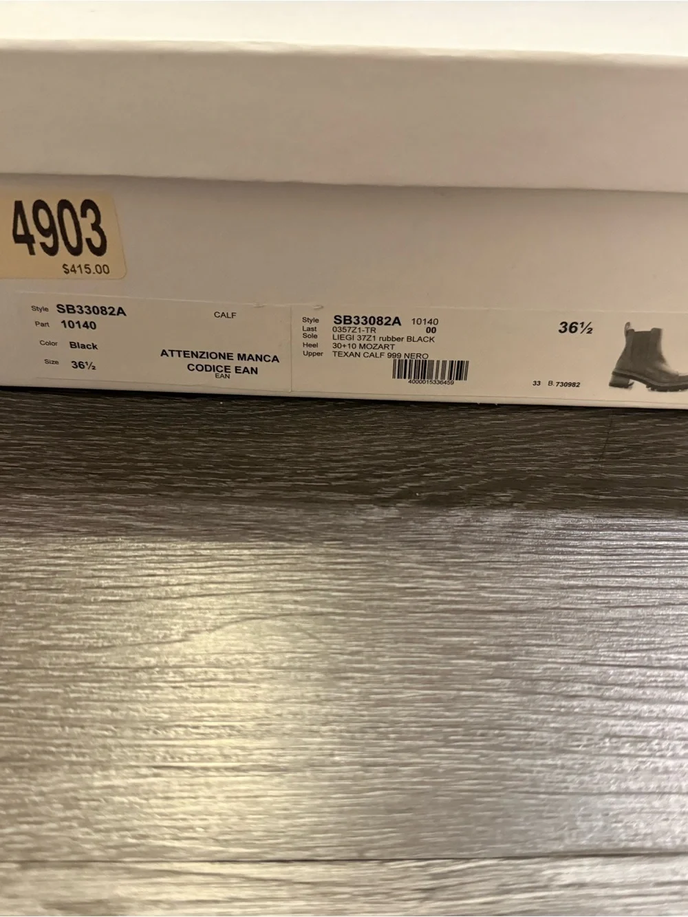 SeebyChloe Black Leather Women's Chelsea Ankle Boots